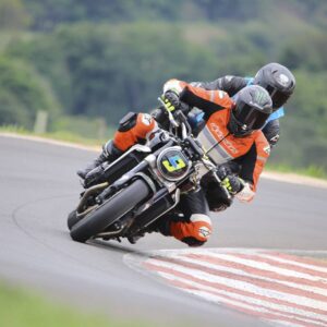 CBR-Track-Day-Twin-Race